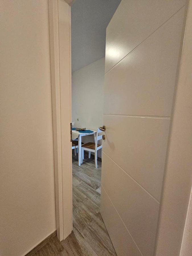 Apartman Lila Čunski 外观 照片